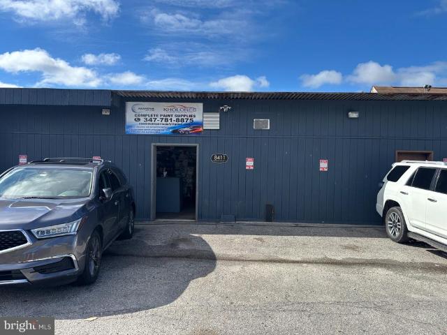 Commercial for sale in Berkfield, Rosedale