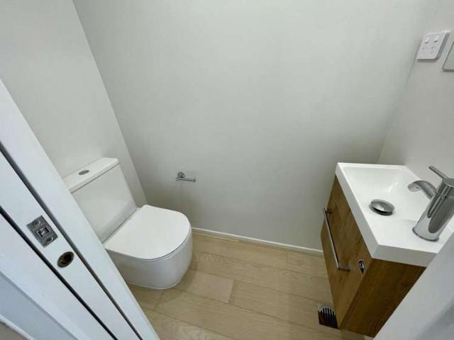 Townhouse for rent in Balmoral