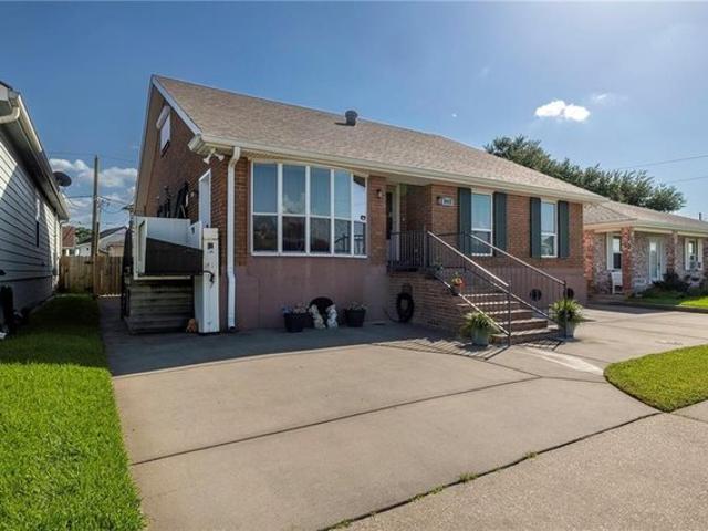 House for sale in Chalmette, Louisiana