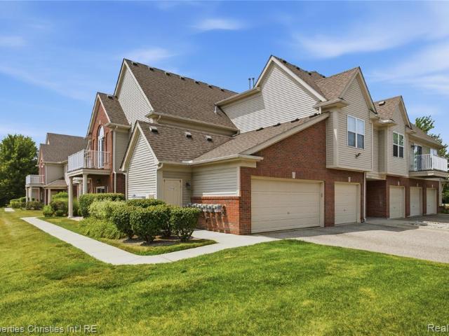 Property for rent in Sterling Heights, Michigan