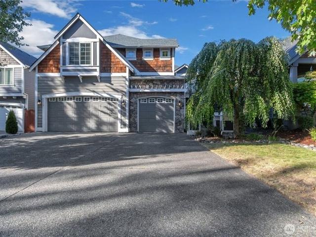 House for sale in Puyallup, Pierce County
