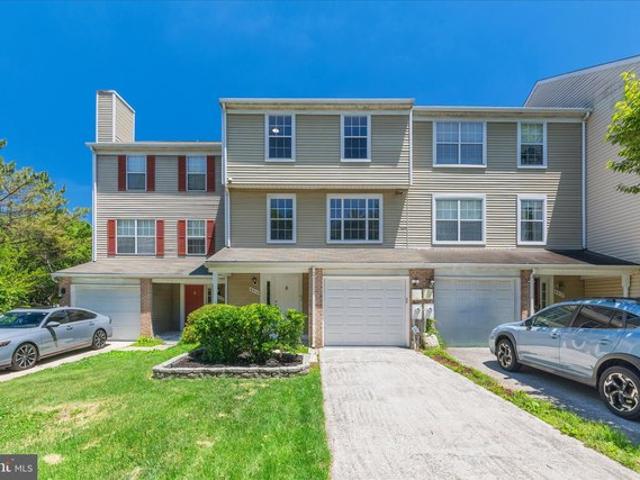 Townhouse for sale in Annapolis Junction, Maryland
