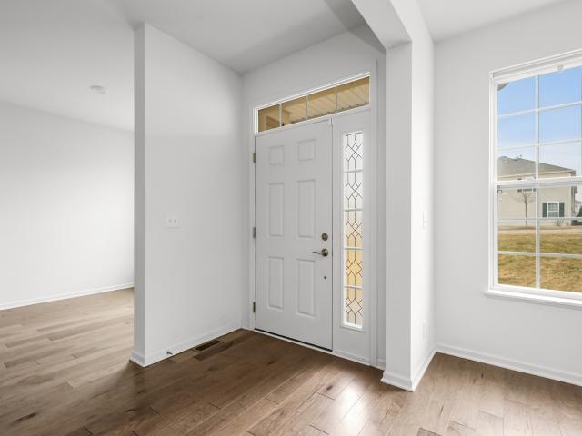 Townhouse for sale in Mchenry, Illinois