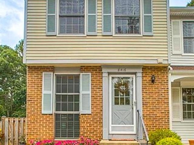 Townhouse for sale in Virginia