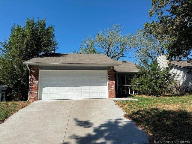 House for sale in Owasso, Tulsa County
