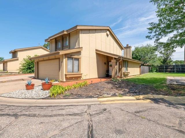 Condo for sale in Kansas