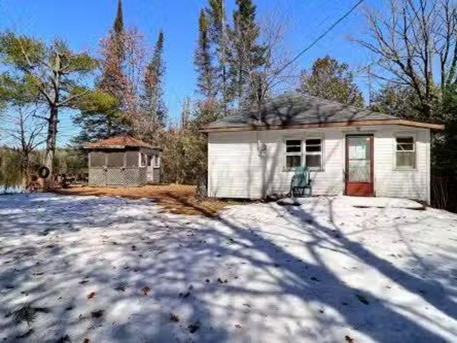 House for sale in Les Collines-de-l'outaouais, Quebec