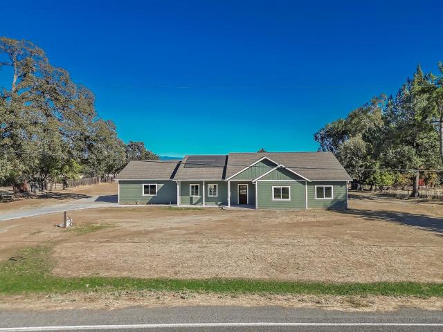 House for sale in Red Bluff, Tehama County