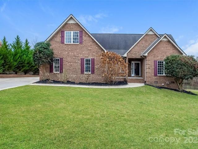 House for sale in Oakboro, North Carolina