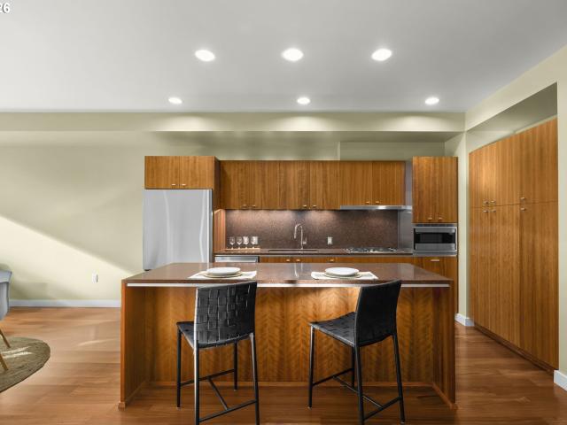 Condo for sale in Oregonia