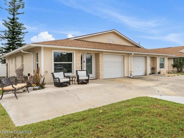 Condo for sale in Cocoa Beach, Florida