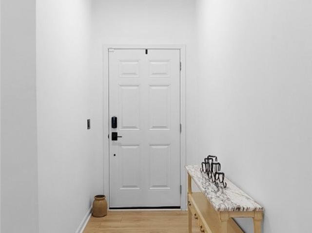 Townhouse for sale in Westlake