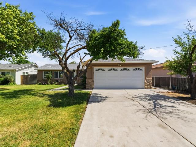 House for sale in San Joaquin, California
