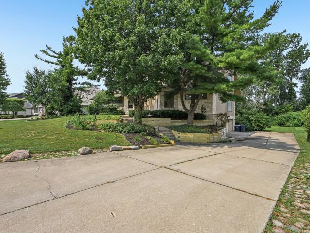 House for sale in Darien, Illinois