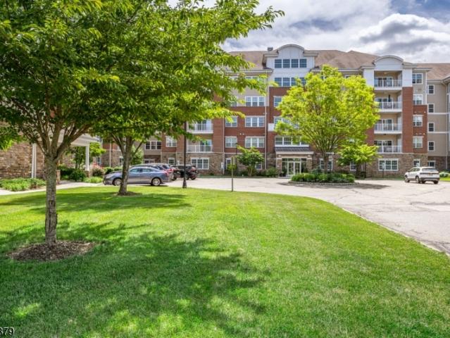 Condo for sale in Passaic, New Jersey