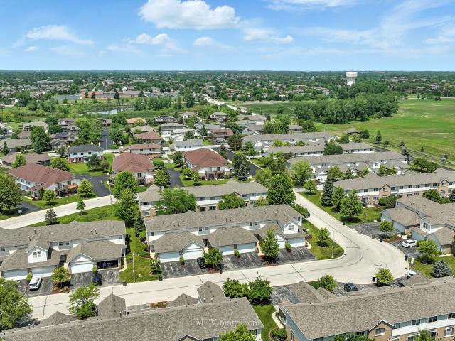 Townhouse for sale in Tinley Park