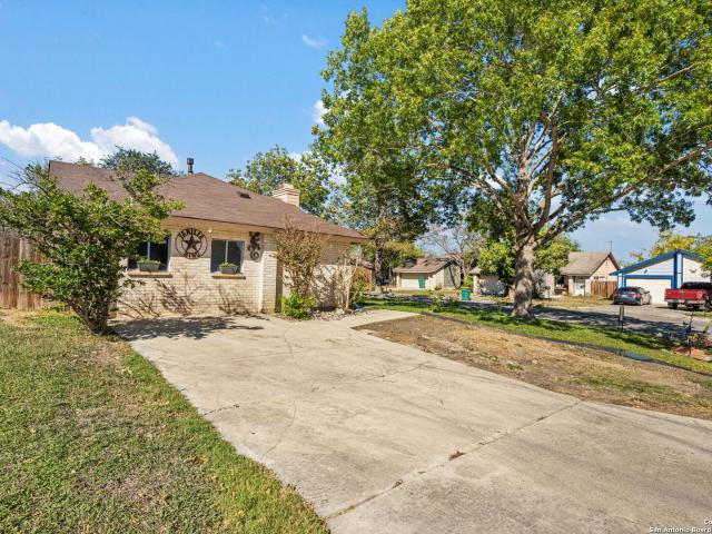 House for sale in Converse, Texas