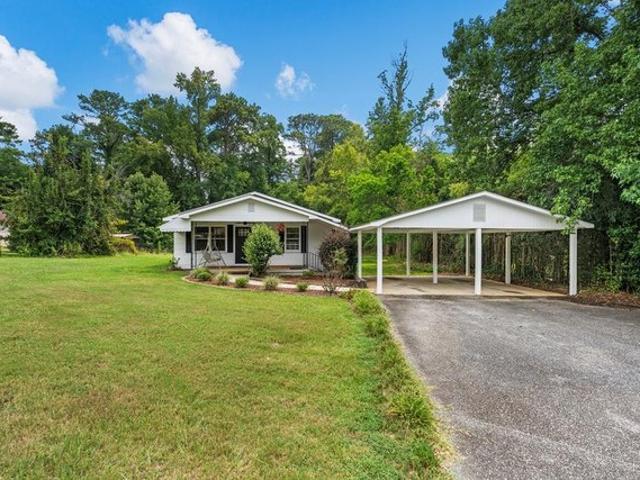 House for sale in Smiths, Alabama