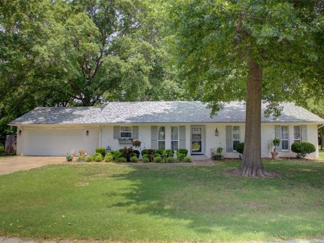 House for sale in Bixby, Oklahoma