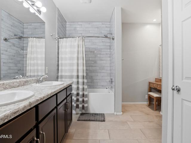 House for sale in Glendale, Arizona