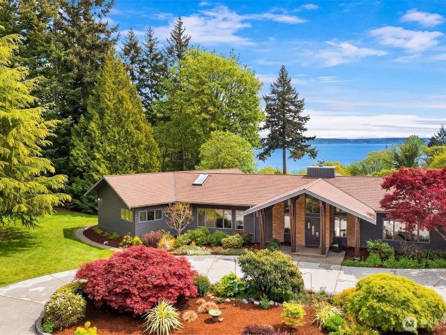 House for sale in Vashon, King County