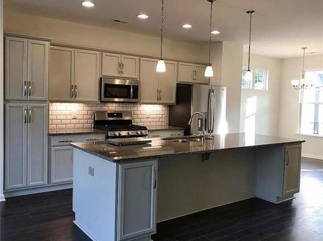 Townhouse for sale in Virginia