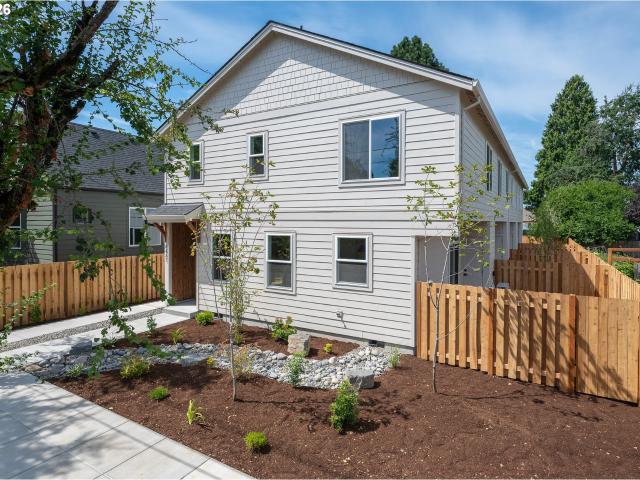 Townhouse for sale in Oregonia