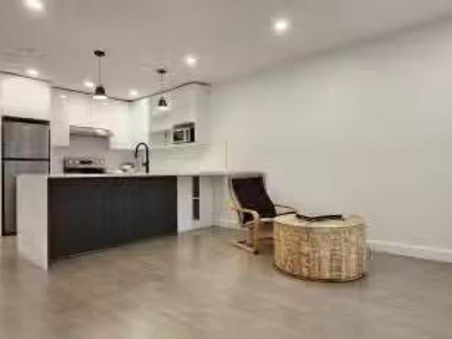 Apartment for rent in St. Leonard's, Quebec