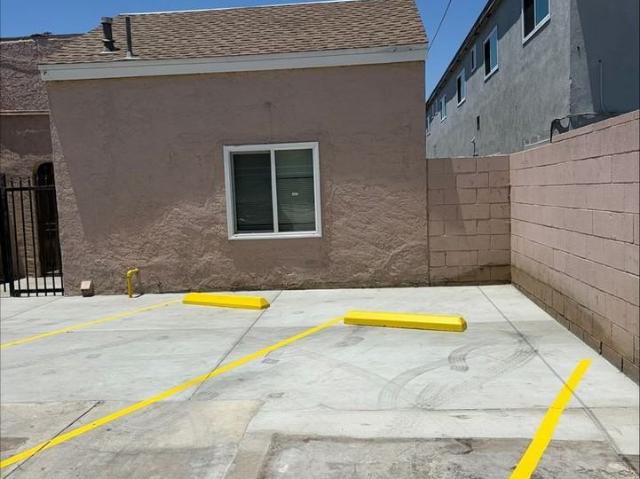 Apartment for rent in Long Beach, California
