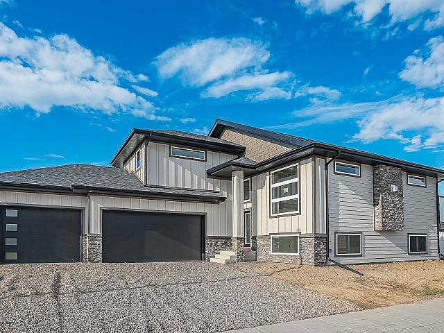 House for sale in Warman, Saskatchewan