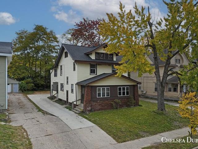 House for sale in Third Ward, Grand Rapids