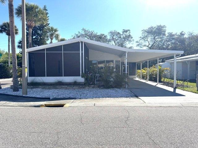 House for sale in Tarpon Springs, Florida