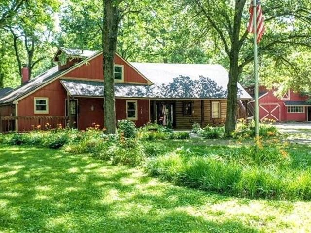 House for sale in Peculiar, Cass County