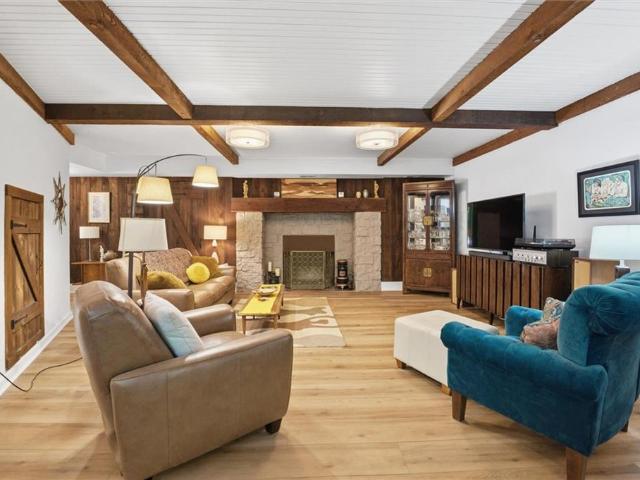House for sale in Peculiar, Missouri