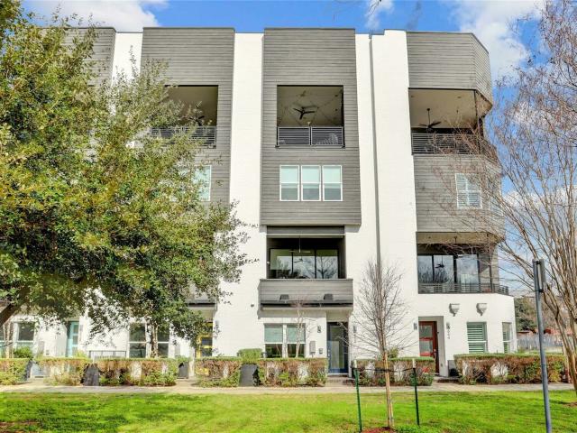 Townhouse for sale in Houston