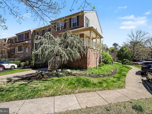 Townhouse for sale in Virginia