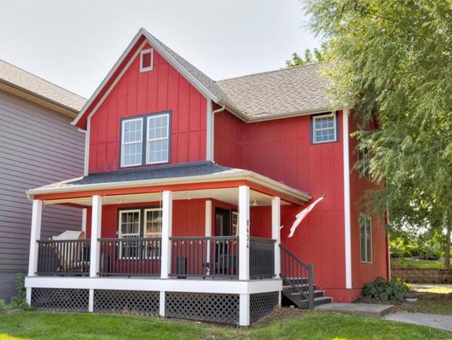 Townhouse for sale in Johnston, Iowa