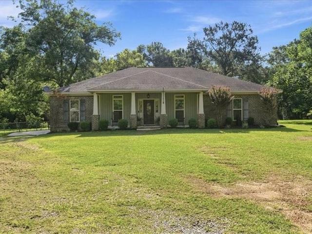 House for sale in Grand Bay, Alabama