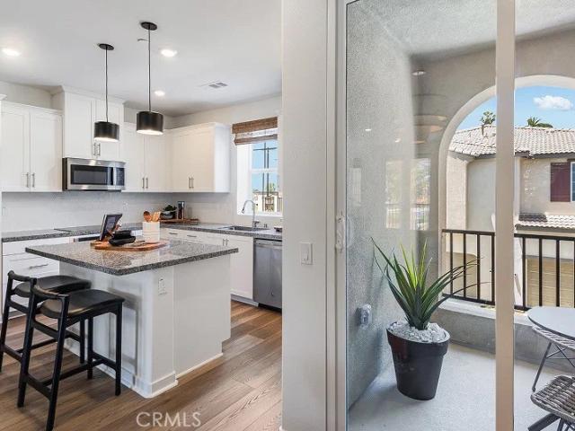 Condo for sale in Alta, California