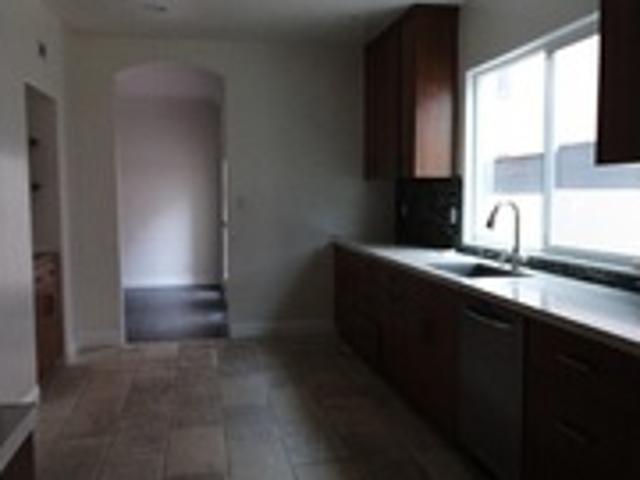 Property for rent in Canoga Park, California