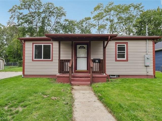 House for sale in Massillon, Stark County