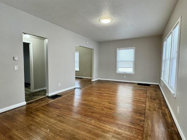 House for sale in Third Ward, Grand Rapids