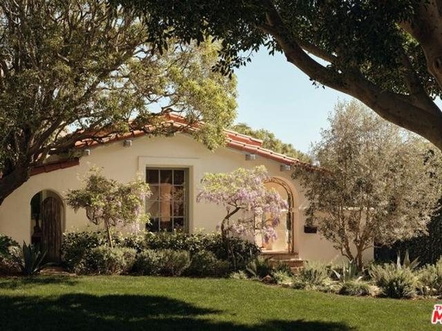 House for sale in Santa Monica, California