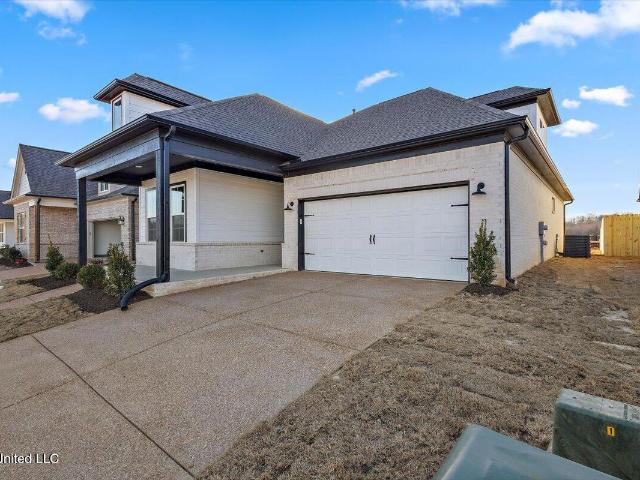House for sale in Hernando, Mississippi