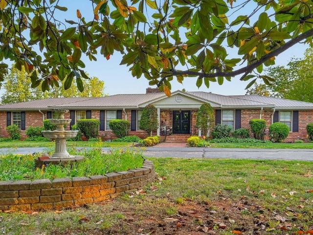 House for sale in Sparta, Middle Tennessee