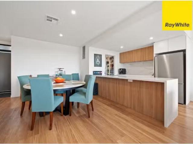 Condo for rent in Sydney, New South Wales