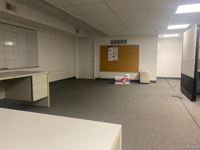 Commercial for sale in Grand Blanc, Michigan