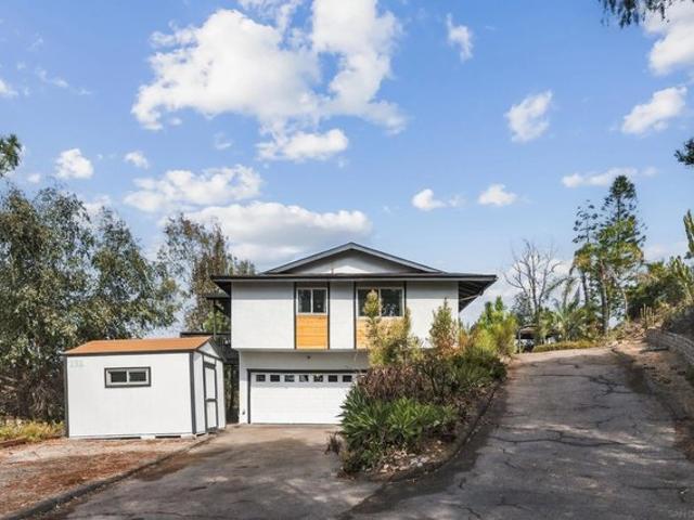 House for sale in Lakeside, San Diego County