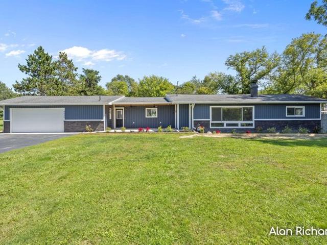 House for sale in Sparta, Michigan