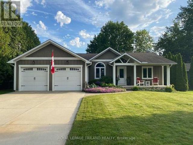House for sale in Lambton Shores, Ontario